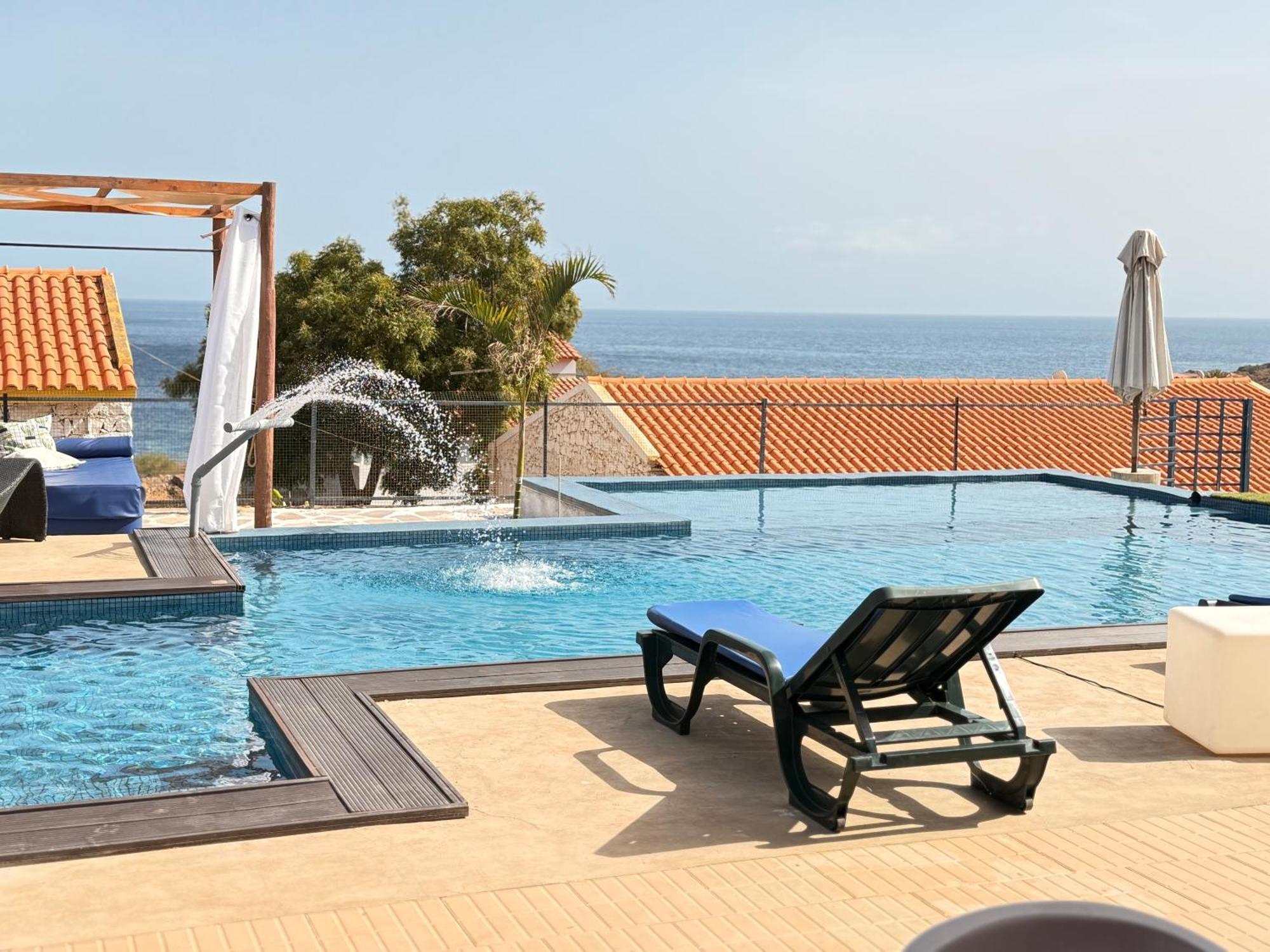 Апартаменты Encosta Azul Cidade Velha Экстерьер фото